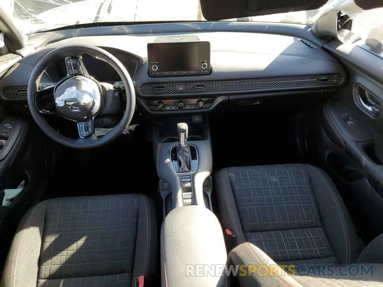 8 fotografías del automóvil dañado 3CZRZ1H56SM723705 HONDA HR-V 2025
