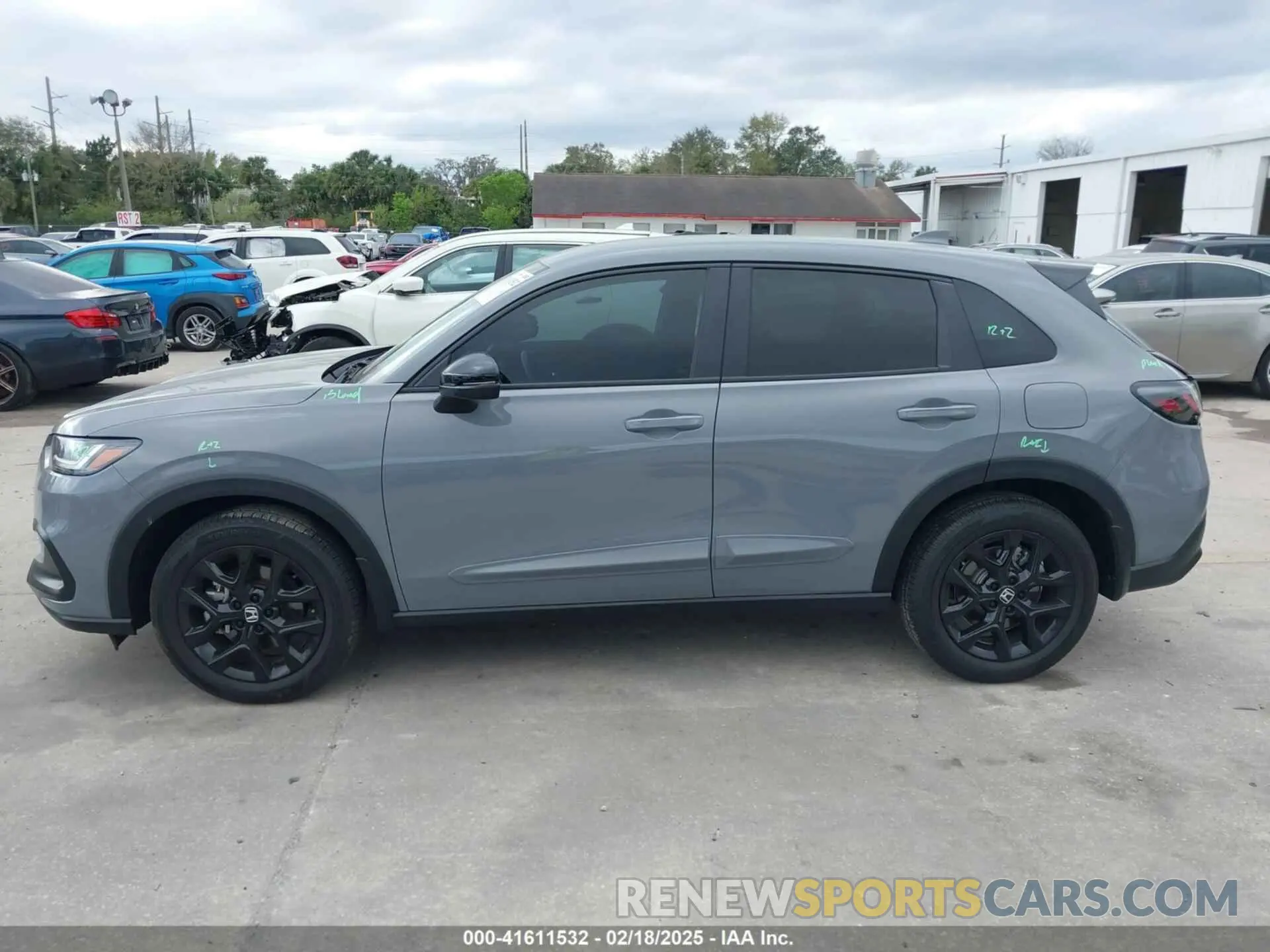 14 fotografías del automóvil dañado 3CZRZ1H57SM701986 HONDA HR-V 2025