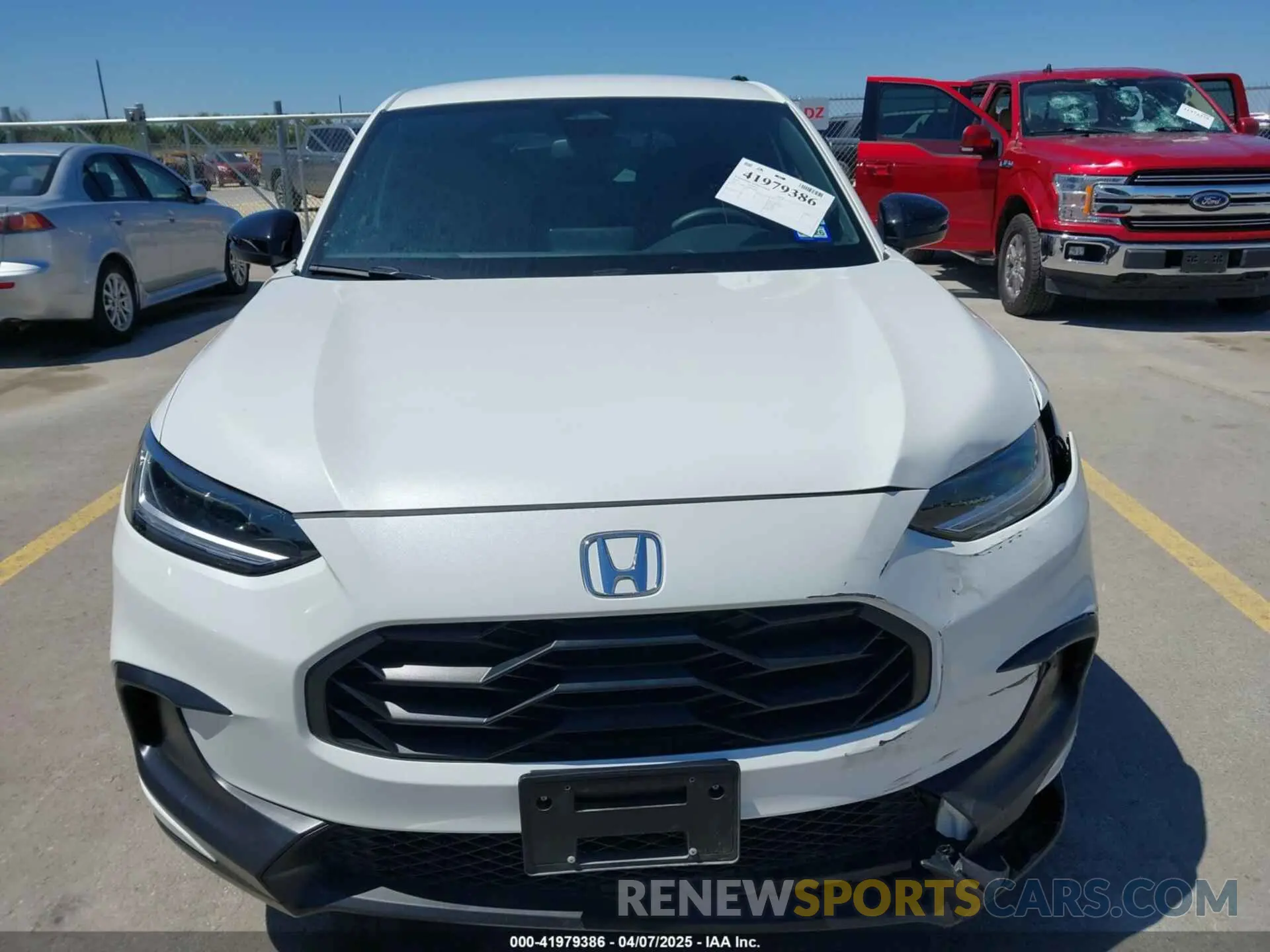 12 fotografías del automóvil dañado 3CZRZ1H58SM708784 HONDA HR-V 2025