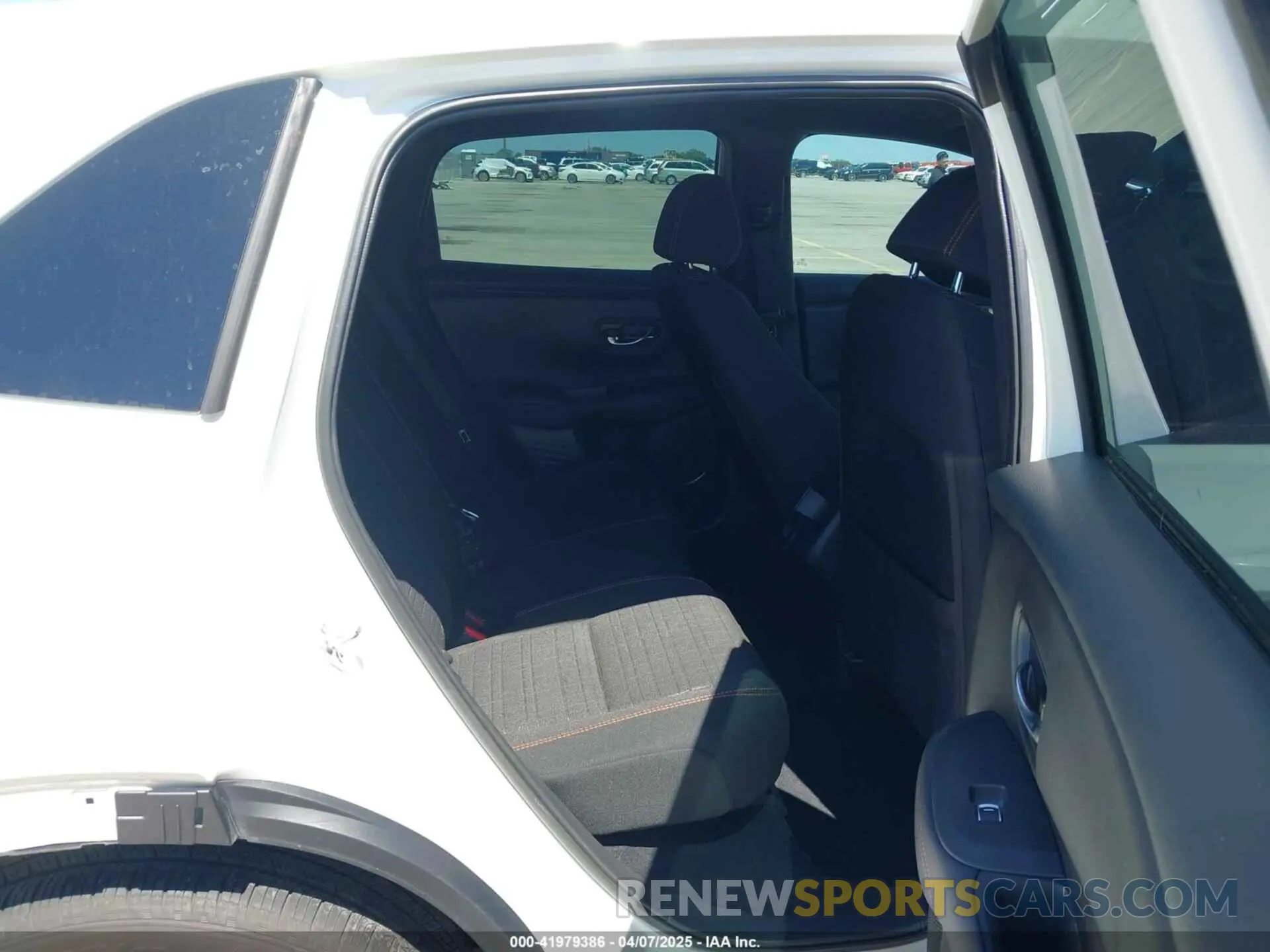 8 fotografías del automóvil dañado 3CZRZ1H58SM708784 HONDA HR-V 2025