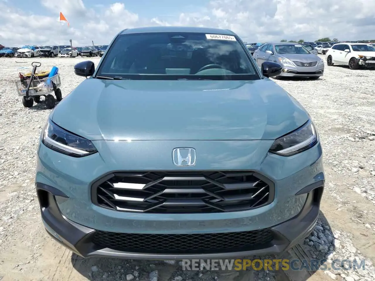 5 fotografías del automóvil dañado 3CZRZ1H58SM715184 HONDA HR-V 2025
