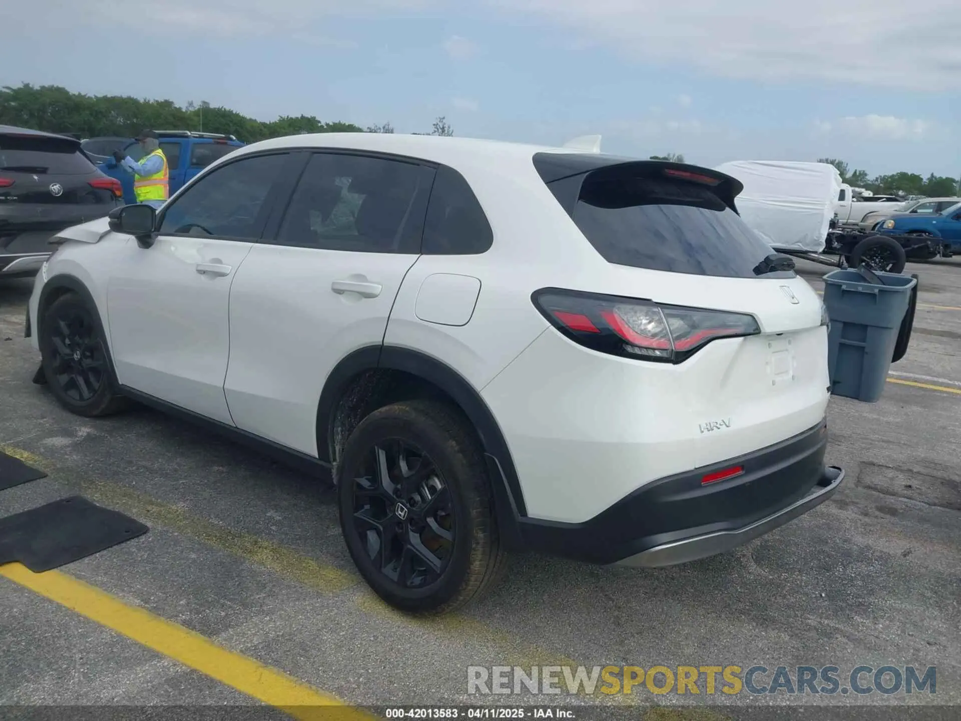 3 fotografías del automóvil dañado 3CZRZ1H59SM724508 HONDA HR-V 2025