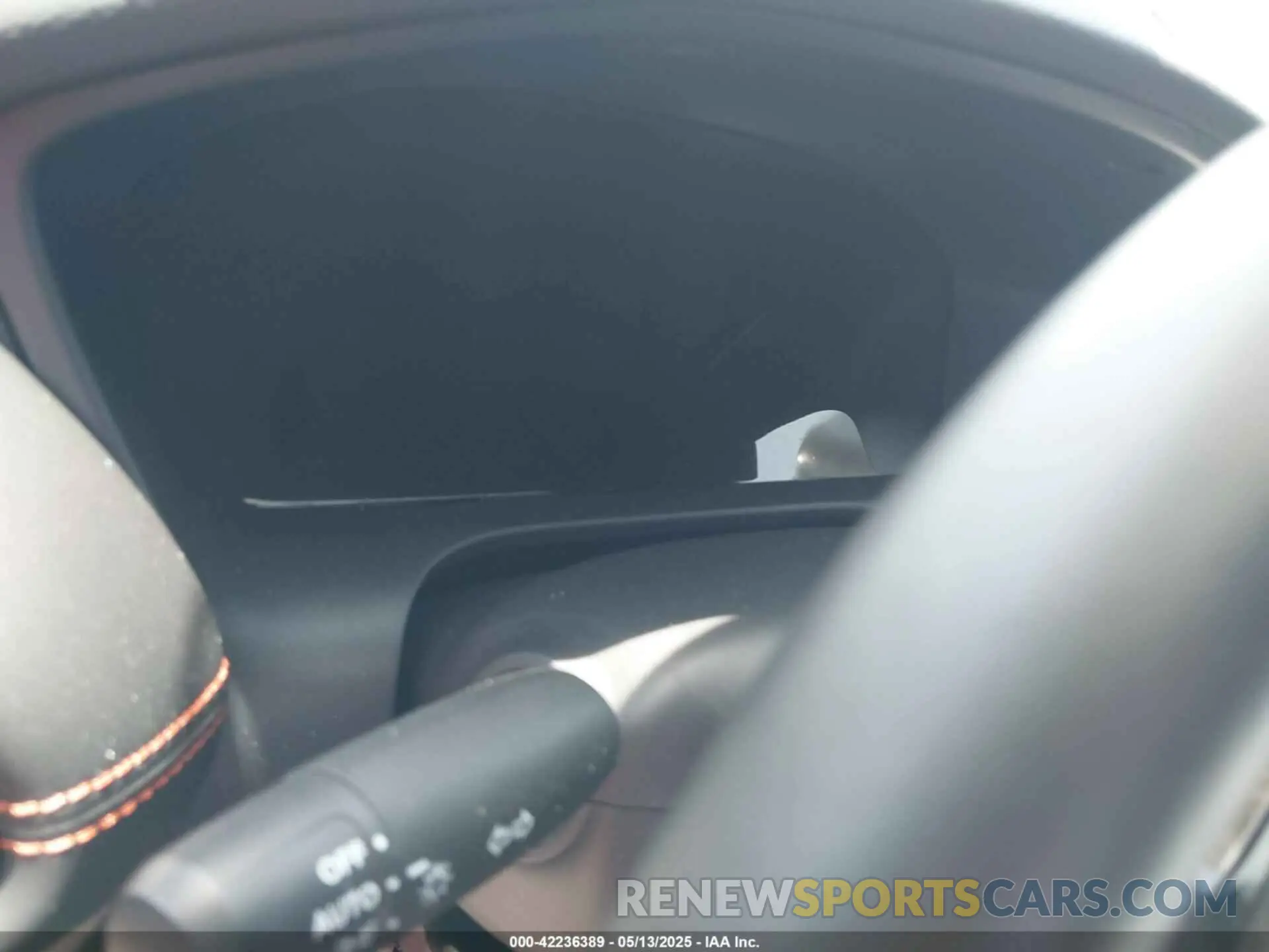 14 fotografías del automóvil dañado 3CZRZ1H5XSM703988 HONDA HR-V 2025