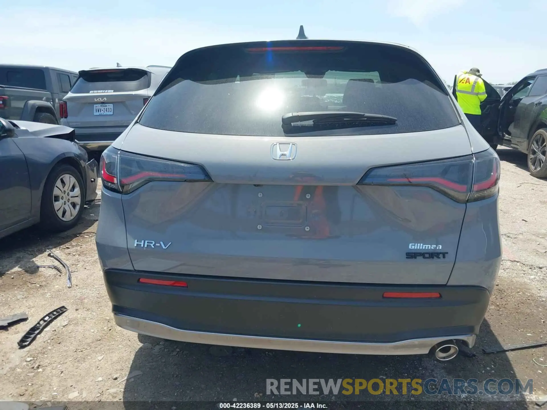 15 fotografías del automóvil dañado 3CZRZ1H5XSM703988 HONDA HR-V 2025