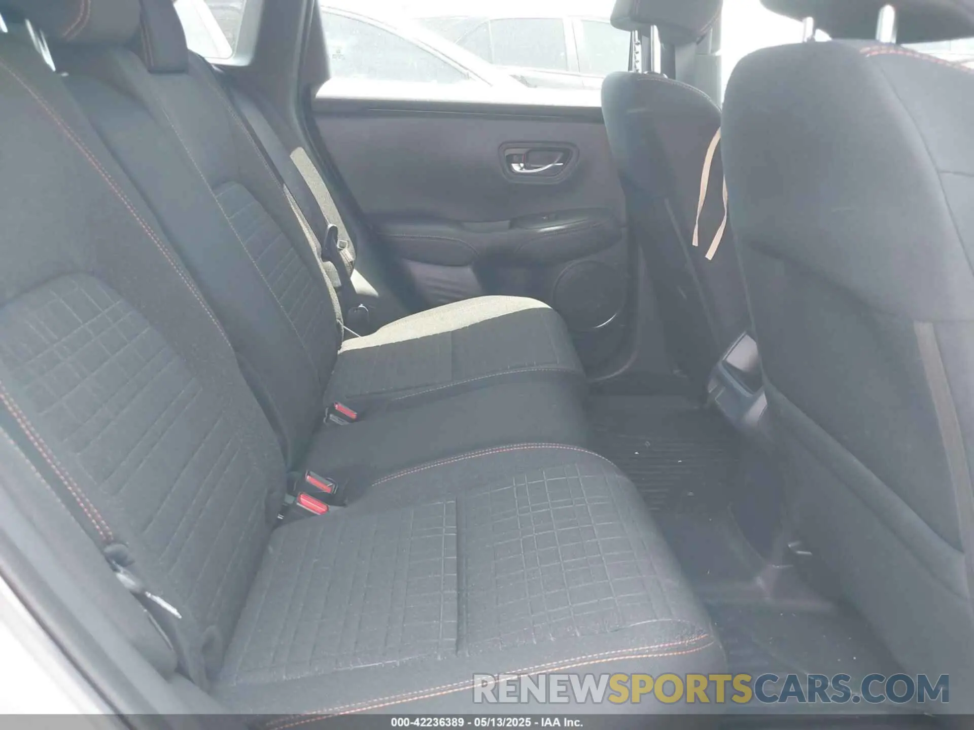 8 fotografías del automóvil dañado 3CZRZ1H5XSM703988 HONDA HR-V 2025
