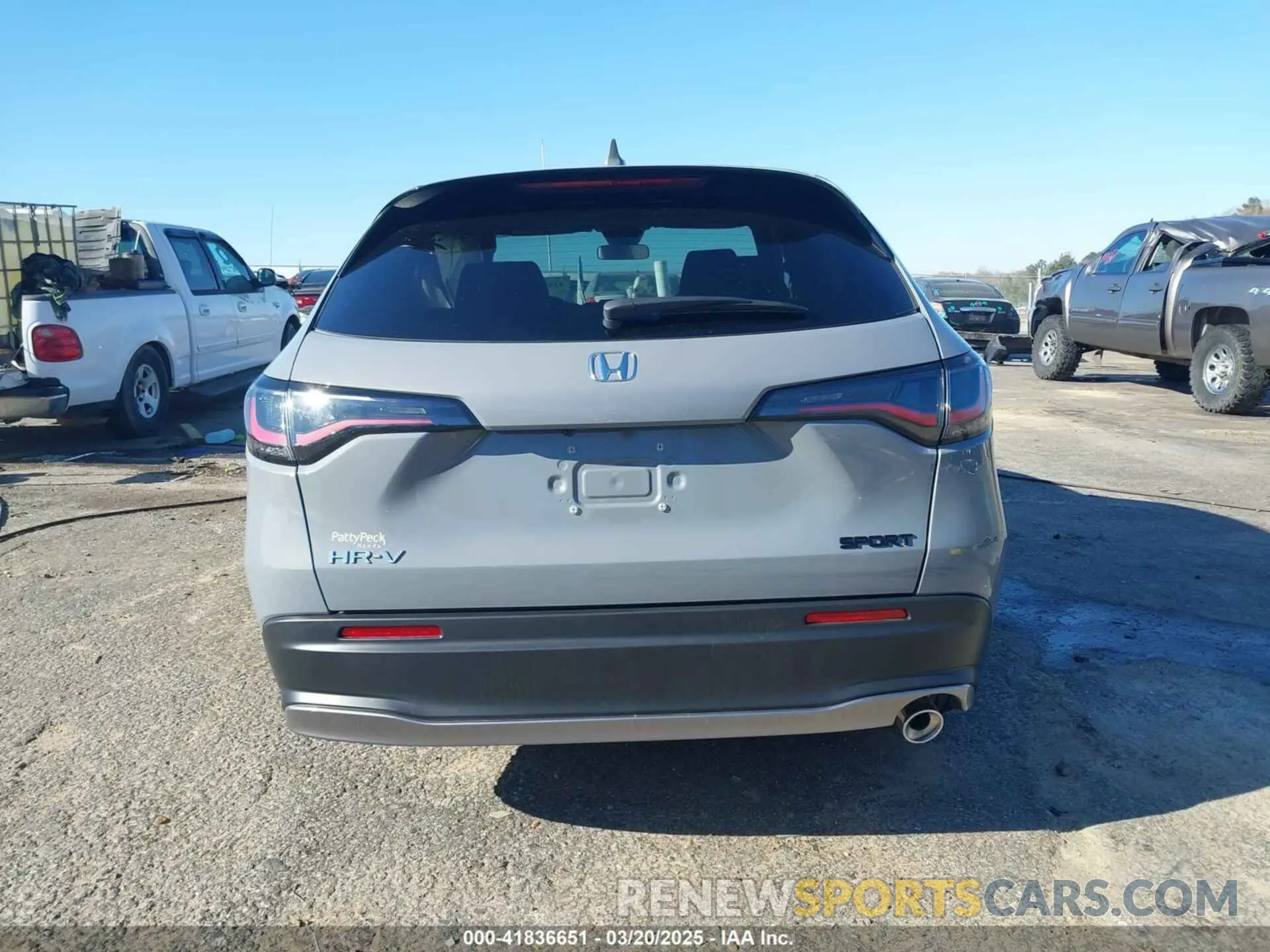 14 fotografías del automóvil dañado 3CZRZ1H5XSM731032 HONDA HR-V 2025