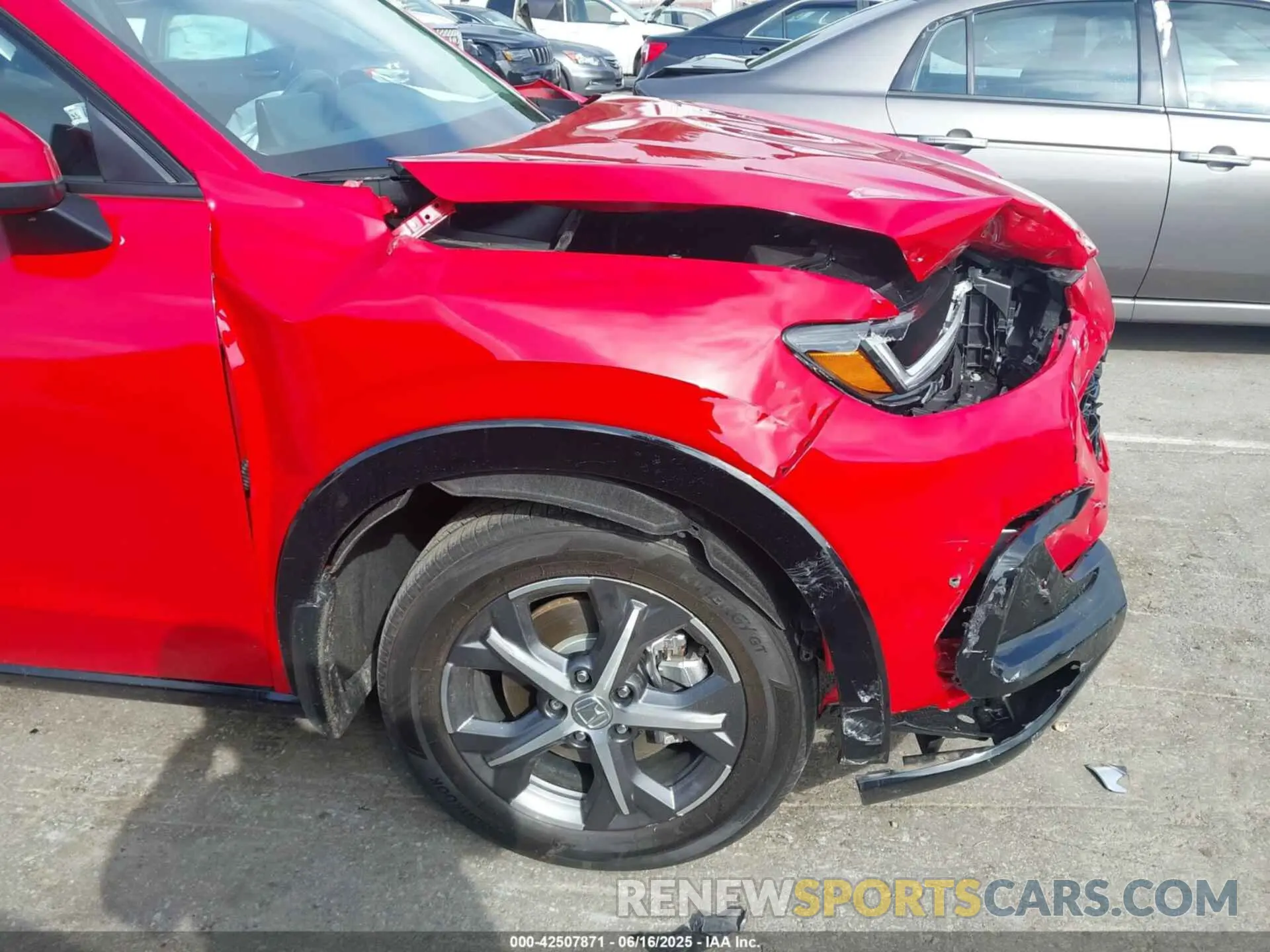 18 fotografías del automóvil dañado 3CZRZ1H70SM709560 HONDA HR-V 2025