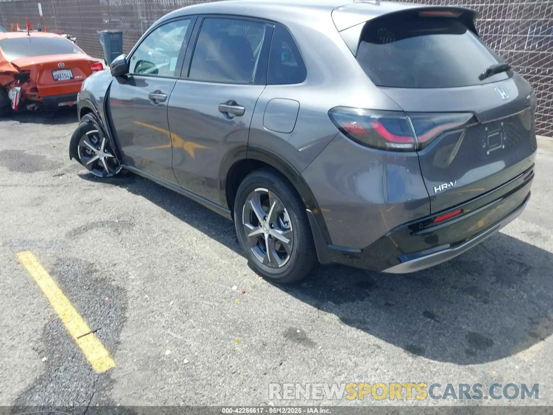 3 fotografías del automóvil dañado 3CZRZ1H72SM742480 HONDA HR-V 2025