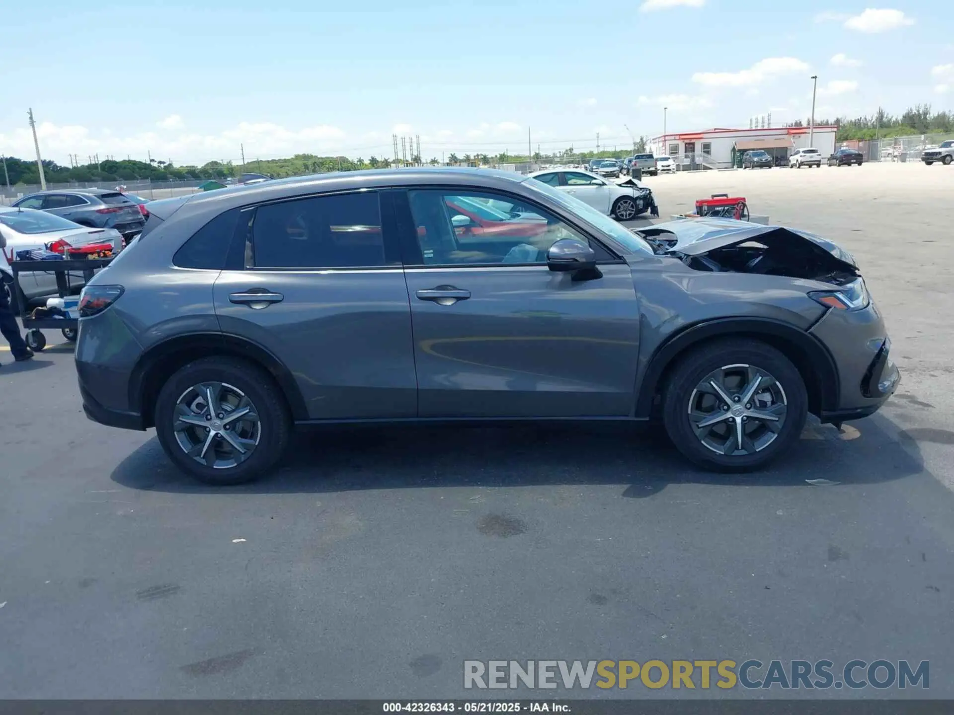 13 fotografías del automóvil dañado 3CZRZ1H79SM742508 HONDA HR-V 2025