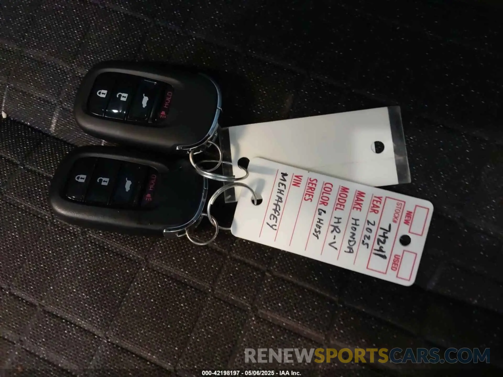 11 fotografías del automóvil dañado 3CZRZ2H32SM713385 HONDA HR-V 2025