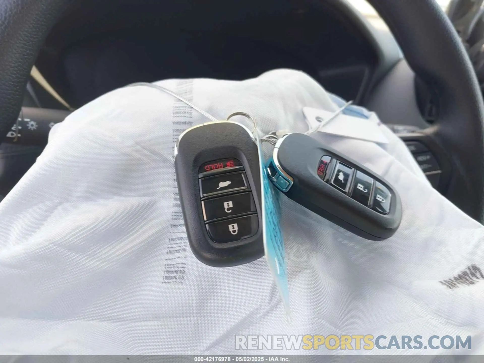 11 fotografías del automóvil dañado 3CZRZ2H32SM770069 HONDA HR-V 2025