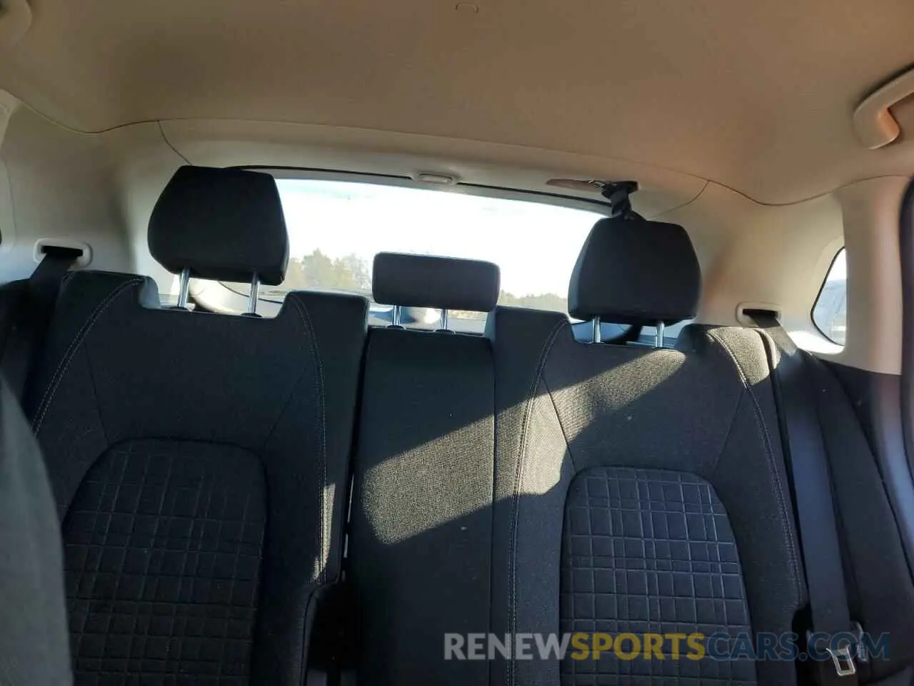 10 fotografías del automóvil dañado 3CZRZ2H34SM702159 HONDA HR-V 2025