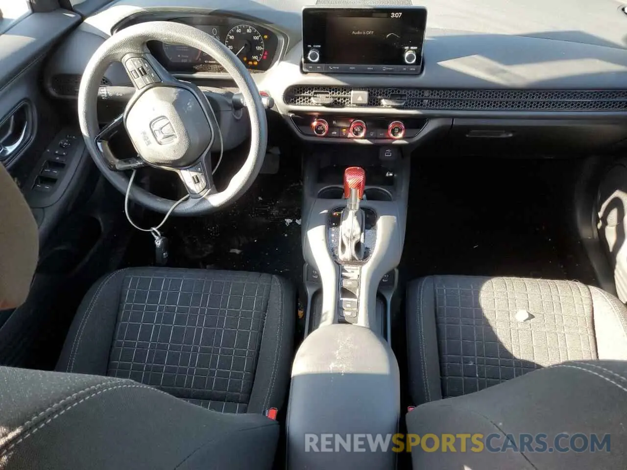 8 fotografías del automóvil dañado 3CZRZ2H34SM702159 HONDA HR-V 2025