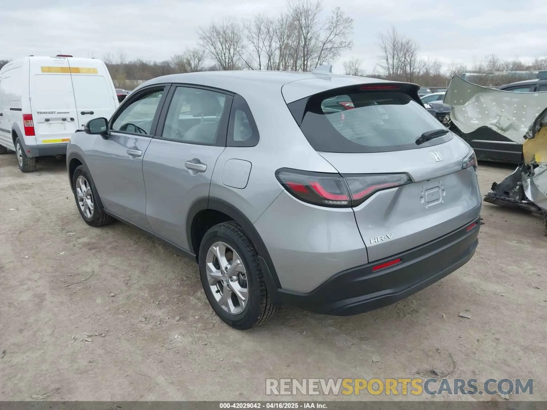3 fotografías del automóvil dañado 3CZRZ2H36SM732358 HONDA HR-V 2025