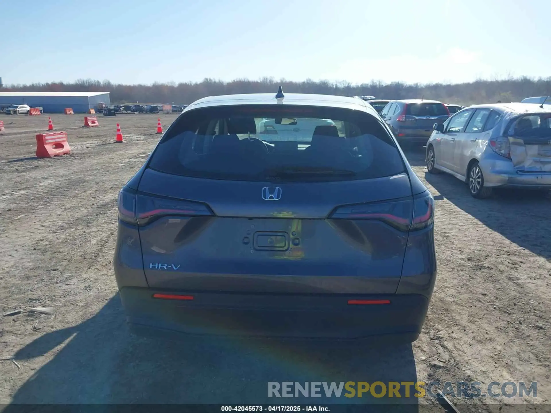 16 fotografías del automóvil dañado 3CZRZ2H36SM774271 HONDA HR-V 2025