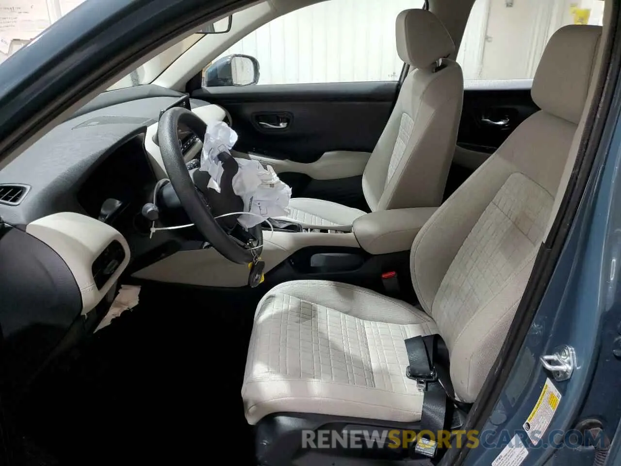 7 fotografías del automóvil dañado 3CZRZ2H38SM721121 HONDA HR-V 2025