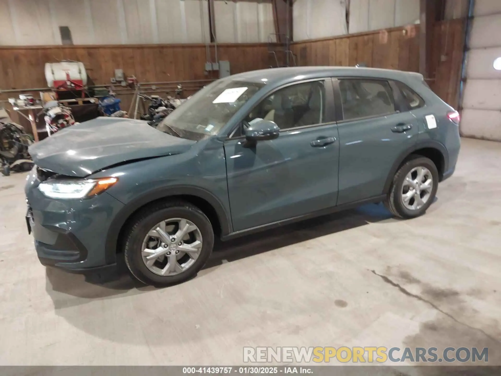 2 fotografías del automóvil dañado 3CZRZ2H38SM727503 HONDA HR-V 2025
