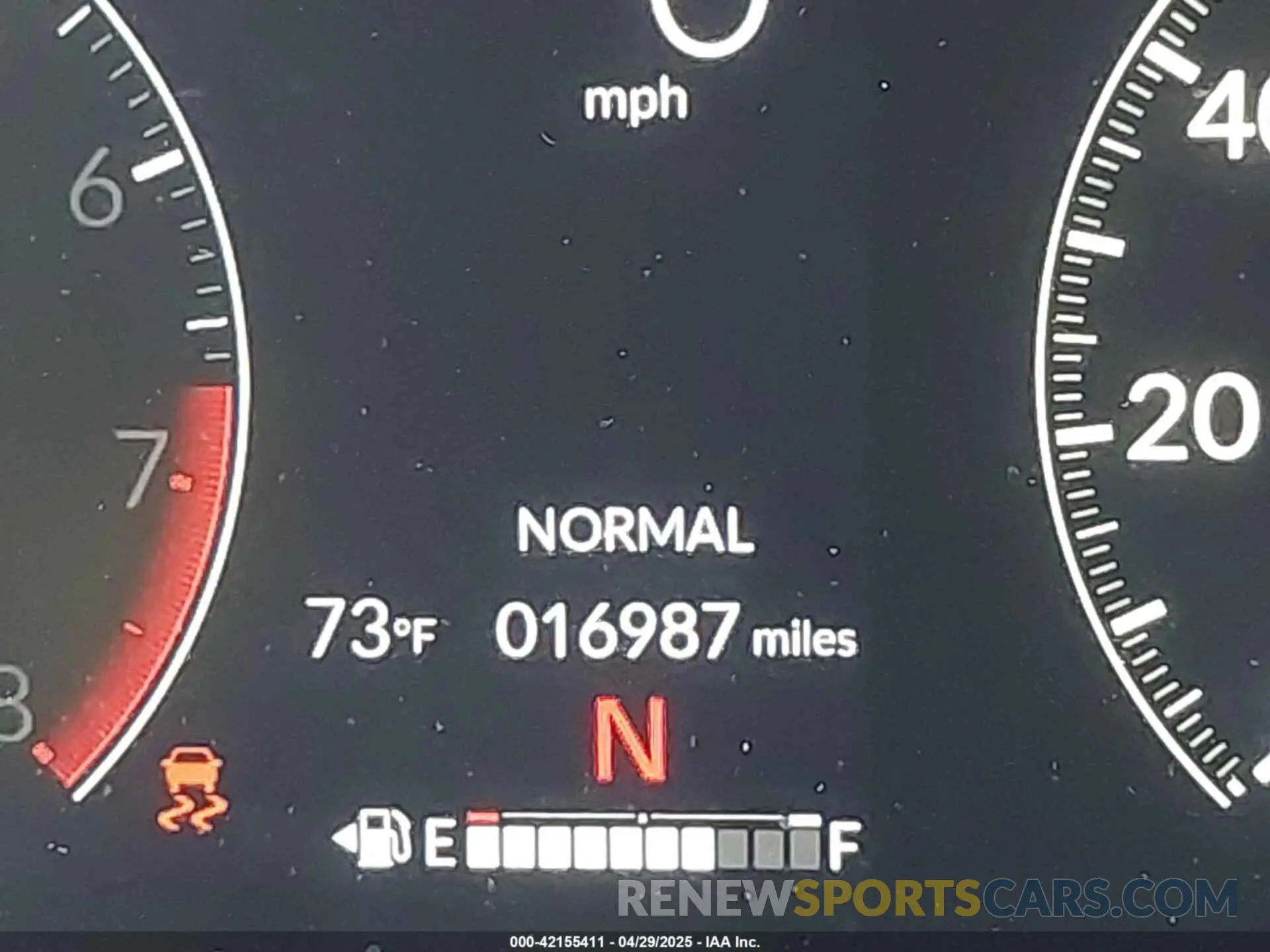 15 fotografías del automóvil dañado 3CZRZ2H38SM744186 HONDA HR-V 2025