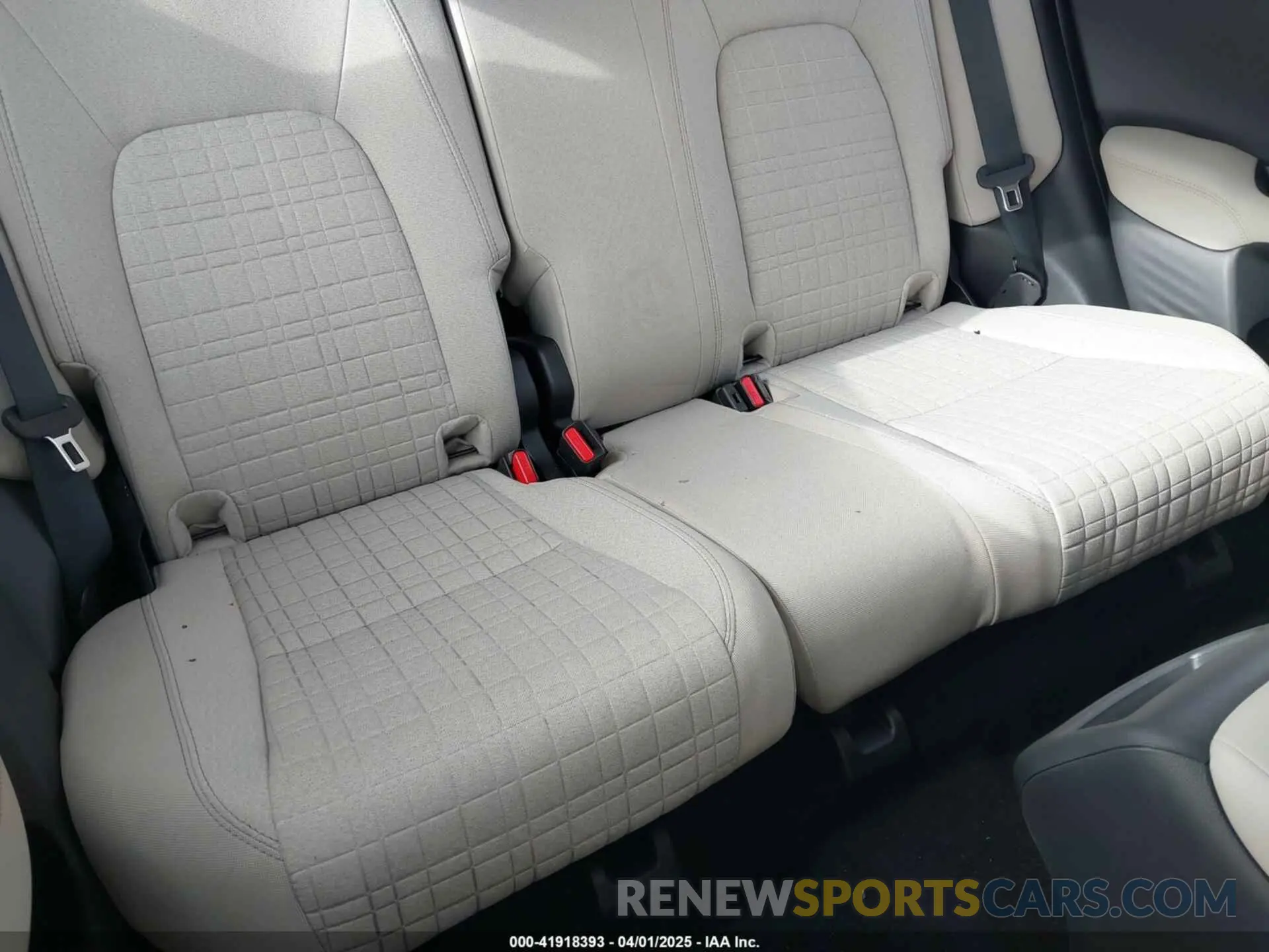 8 fotografías del automóvil dañado 3CZRZ2H38SM765247 HONDA HR-V 2025