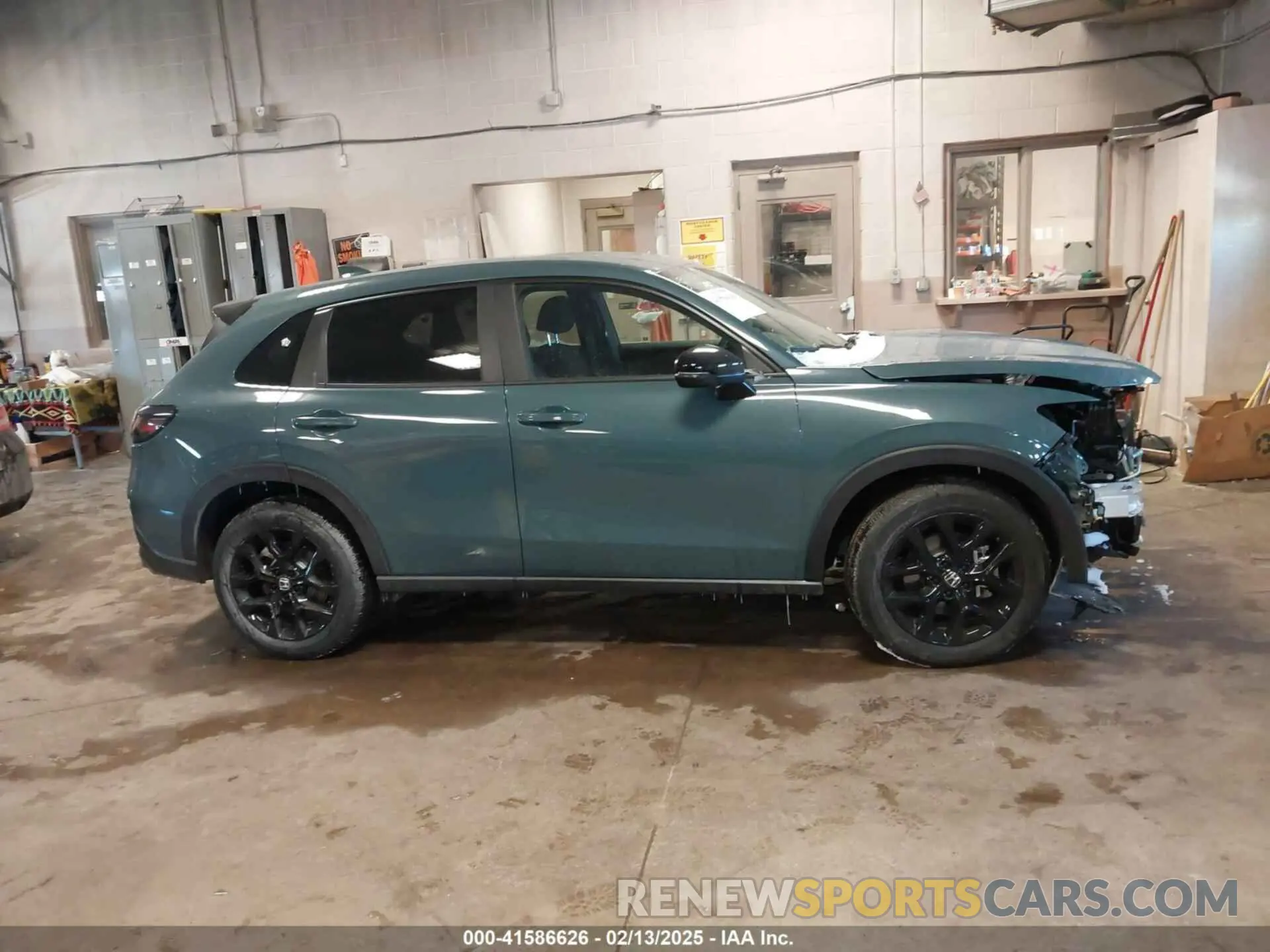 13 fotografías del automóvil dañado 3CZRZ2H51SM701505 HONDA HR-V 2025