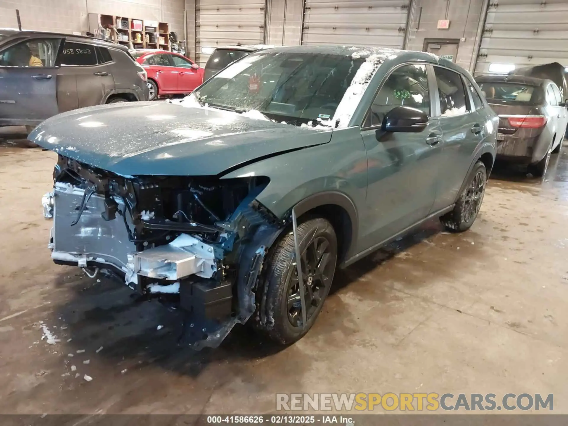 2 fotografías del automóvil dañado 3CZRZ2H51SM701505 HONDA HR-V 2025