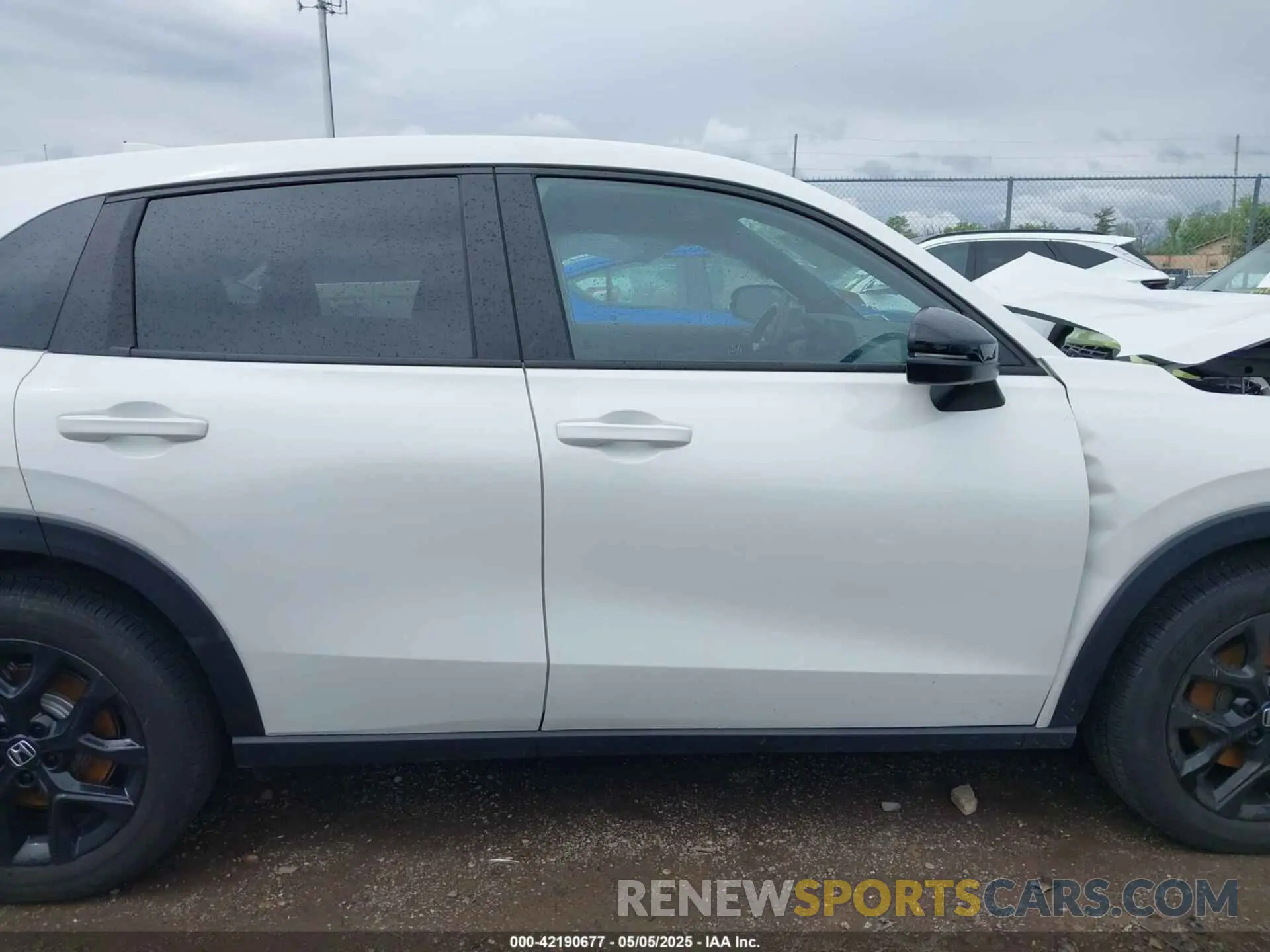 14 fotografías del automóvil dañado 3CZRZ2H51SM705554 HONDA HR-V 2025