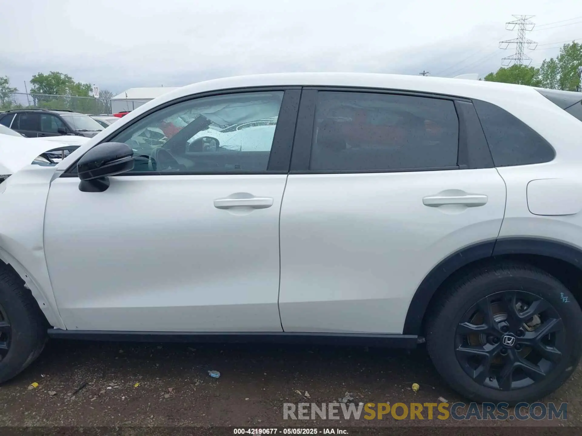15 fotografías del automóvil dañado 3CZRZ2H51SM705554 HONDA HR-V 2025