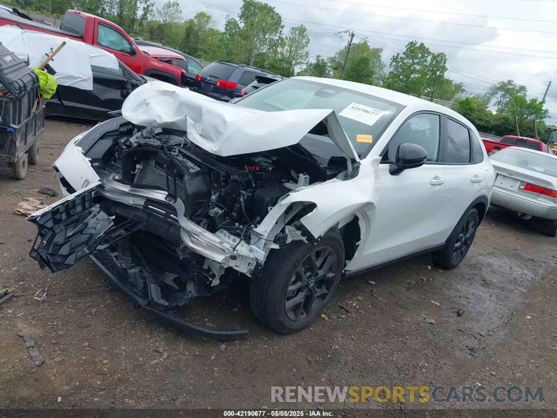 2 fotografías del automóvil dañado 3CZRZ2H51SM705554 HONDA HR-V 2025