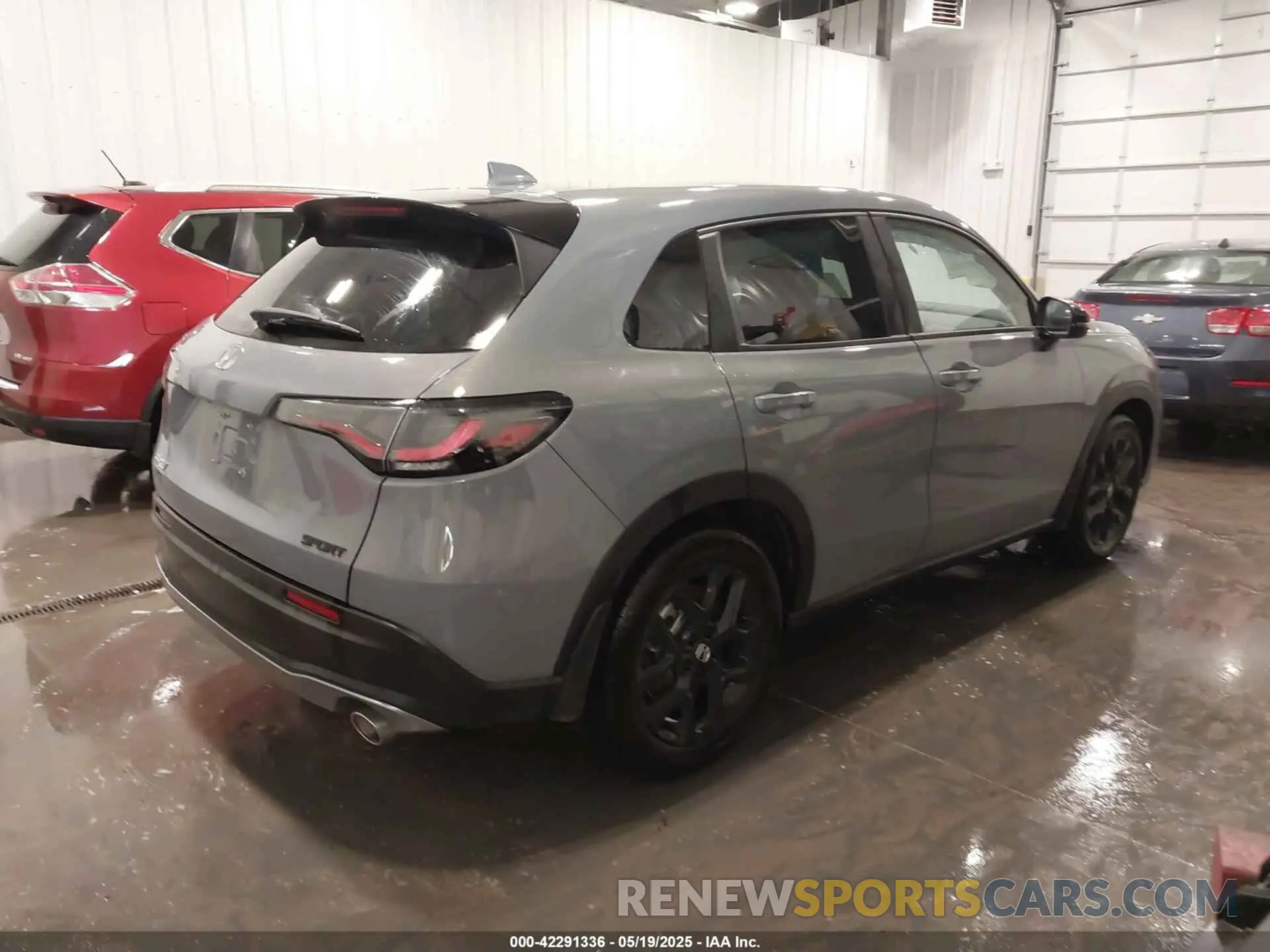 4 fotografías del automóvil dañado 3CZRZ2H54SM729640 HONDA HR-V 2025