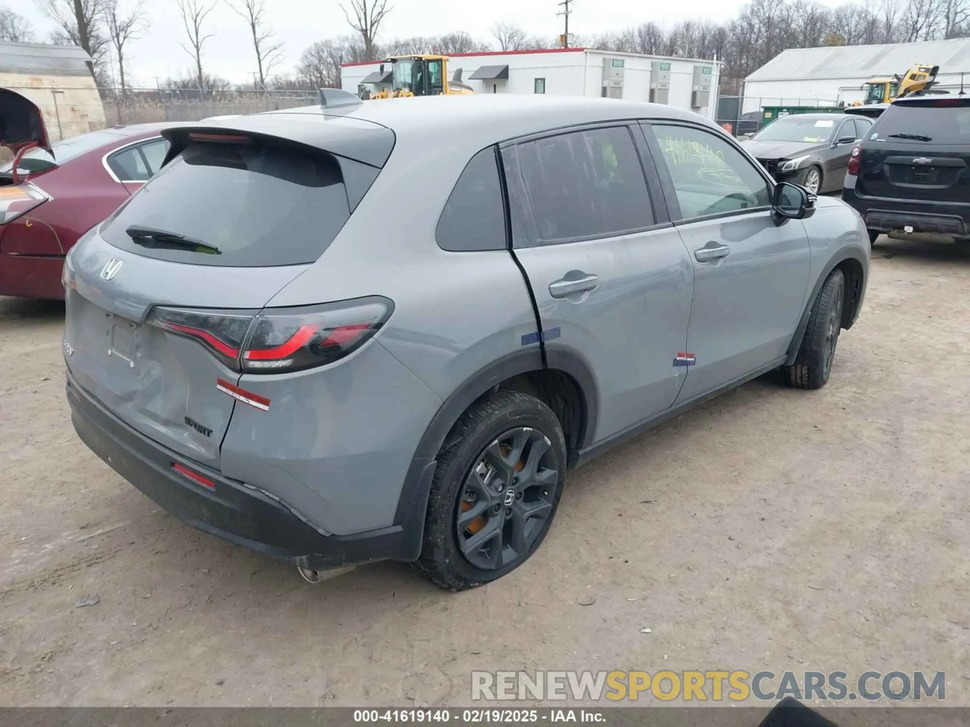 4 fotografías del automóvil dañado 3CZRZ2H54SM740072 HONDA HR-V 2025
