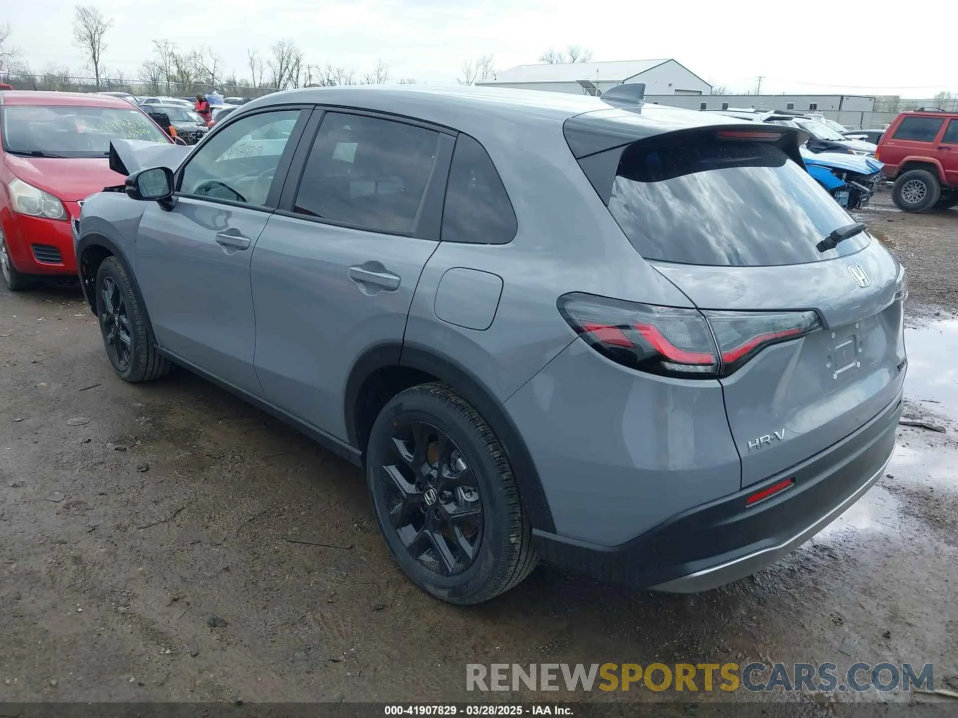 3 fotografías del automóvil dañado 3CZRZ2H55SM703046 HONDA HR-V 2025