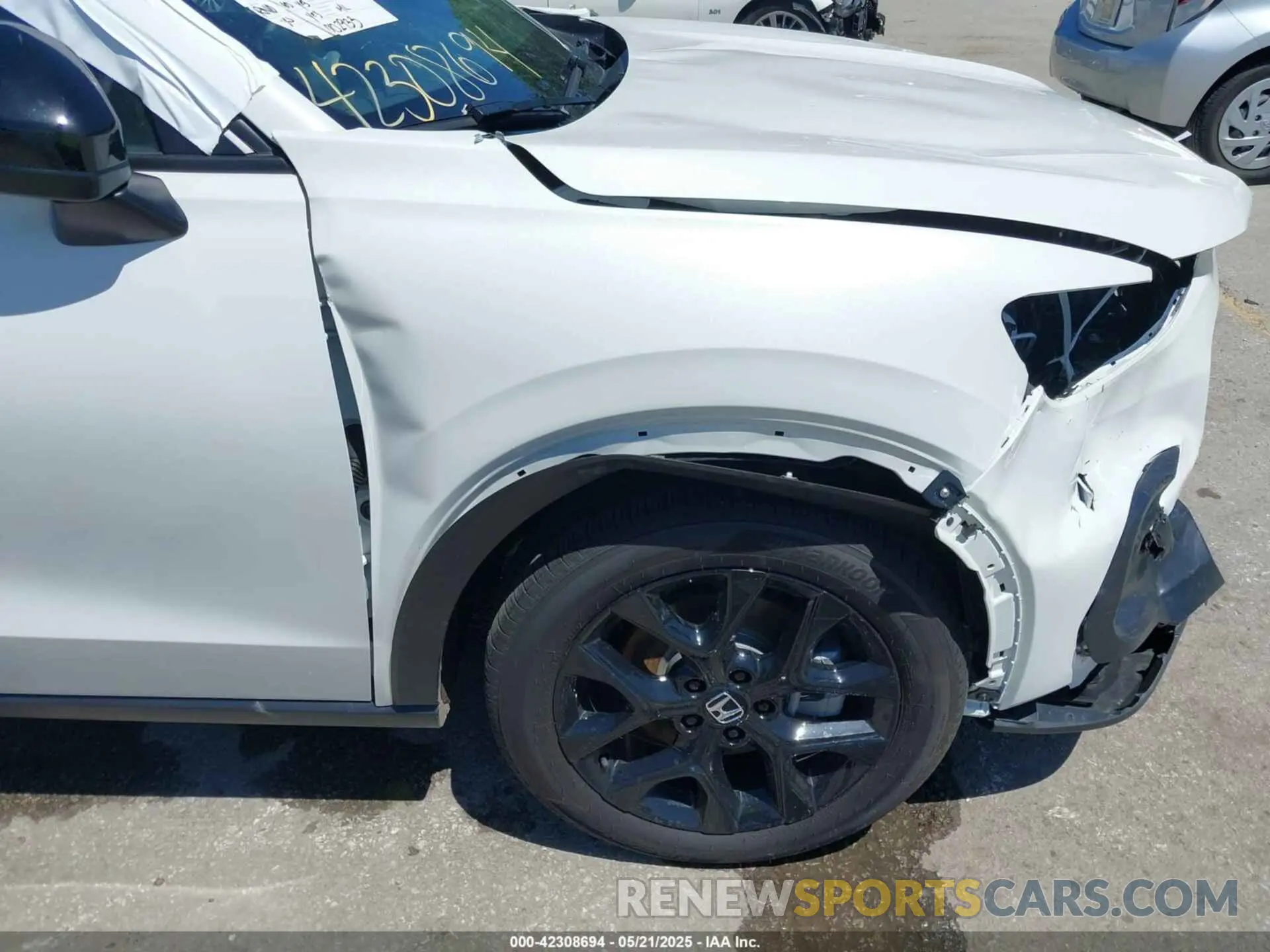 18 fotografías del automóvil dañado 3CZRZ2H55SM735947 HONDA HR-V 2025