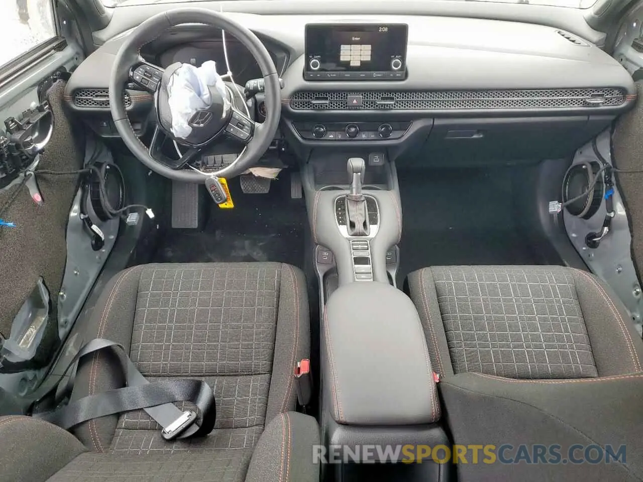 8 fotografías del automóvil dañado 3CZRZ2H56SM745323 HONDA HR-V 2025