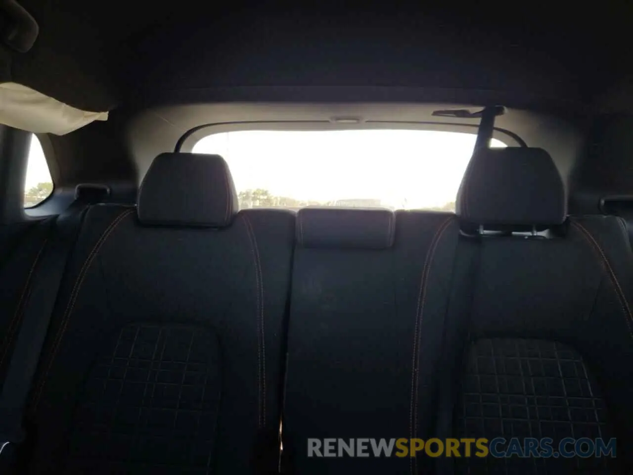 10 fotografías del automóvil dañado 3CZRZ2H58SM721640 HONDA HR-V 2025