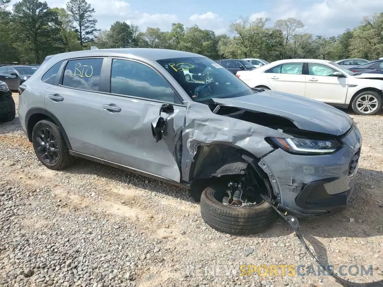4 fotografías del automóvil dañado 3CZRZ2H58SM724716 HONDA HR-V 2025
