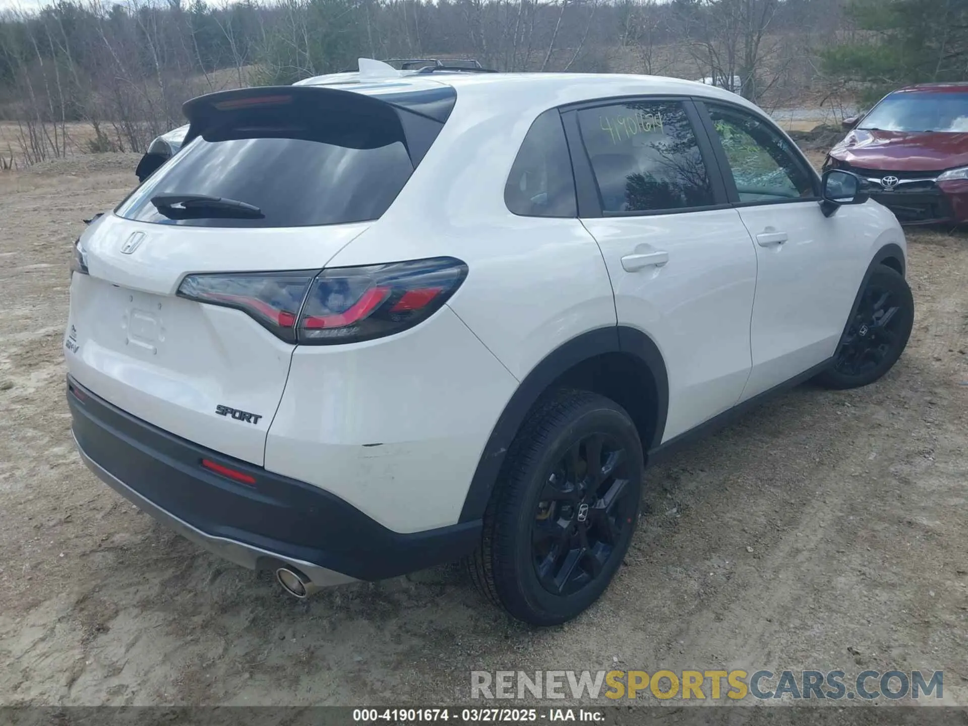 4 fotografías del automóvil dañado 3CZRZ2H59SM747275 HONDA HR-V 2025