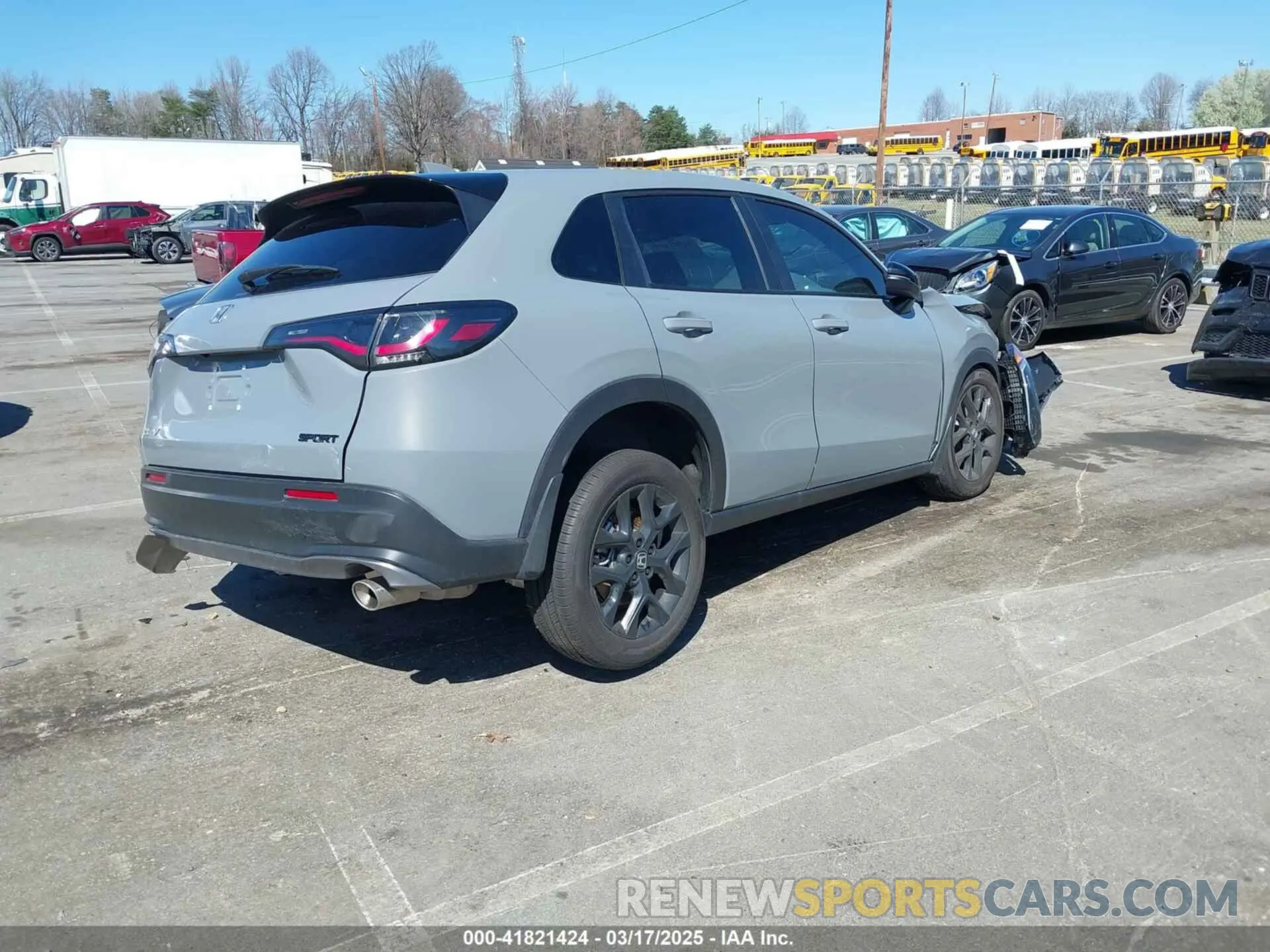 4 fotografías del automóvil dañado 3CZRZ2H5XSM742795 HONDA HR-V 2025