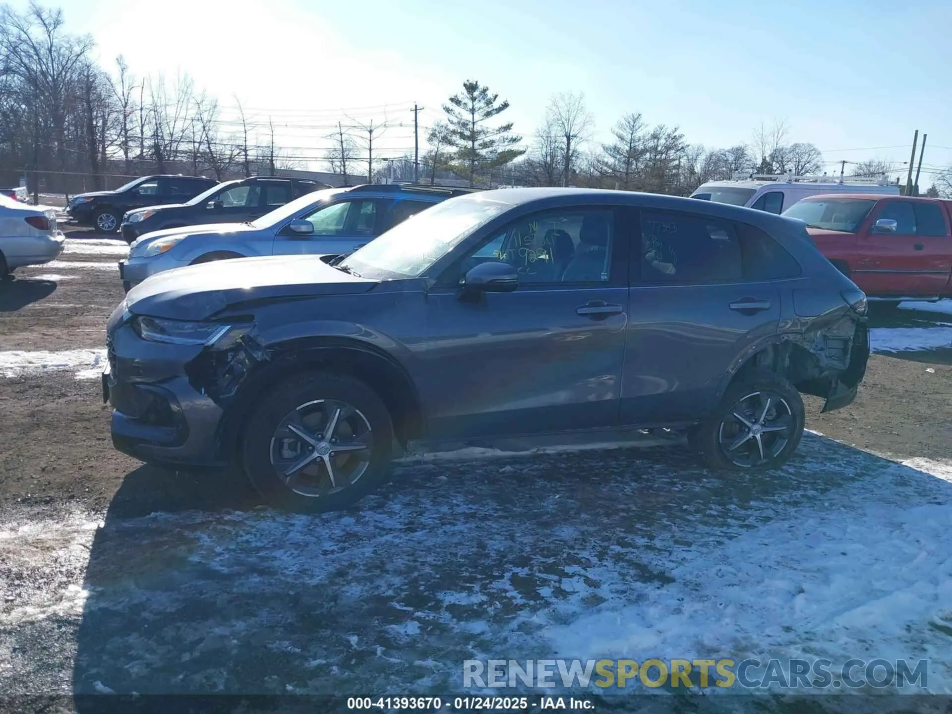 14 fotografías del automóvil dañado 3CZRZ2H70SM736036 HONDA HR-V 2025
