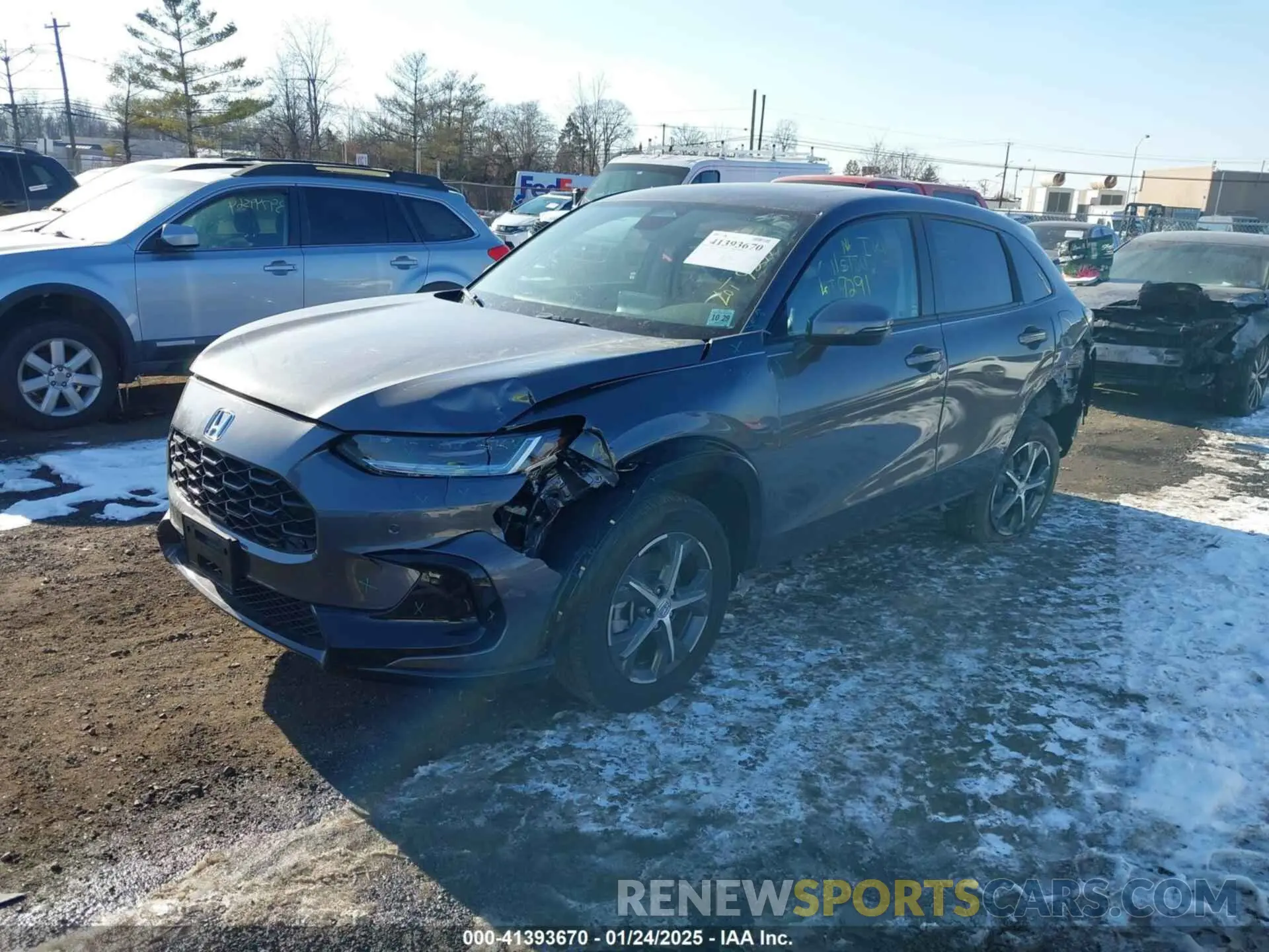 2 fotografías del automóvil dañado 3CZRZ2H70SM736036 HONDA HR-V 2025
