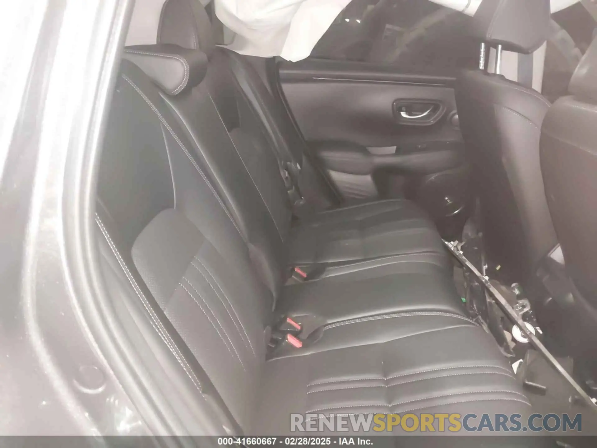 8 fotografías del automóvil dañado 3CZRZ2H75SM713352 HONDA HR-V 2025