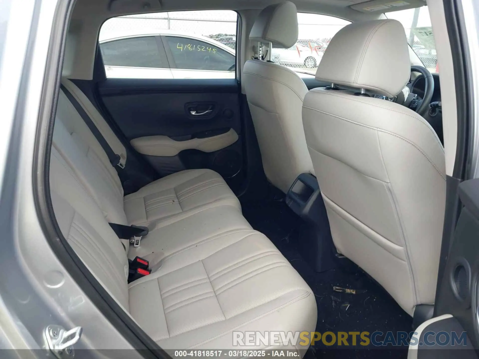 8 fotografías del automóvil dañado 3CZRZ2H75SM732273 HONDA HR-V 2025