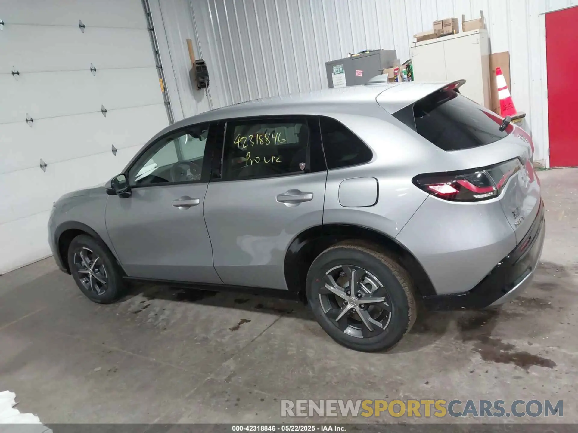 14 fotografías del automóvil dañado 3CZRZ2H75SM775916 HONDA HR-V 2025