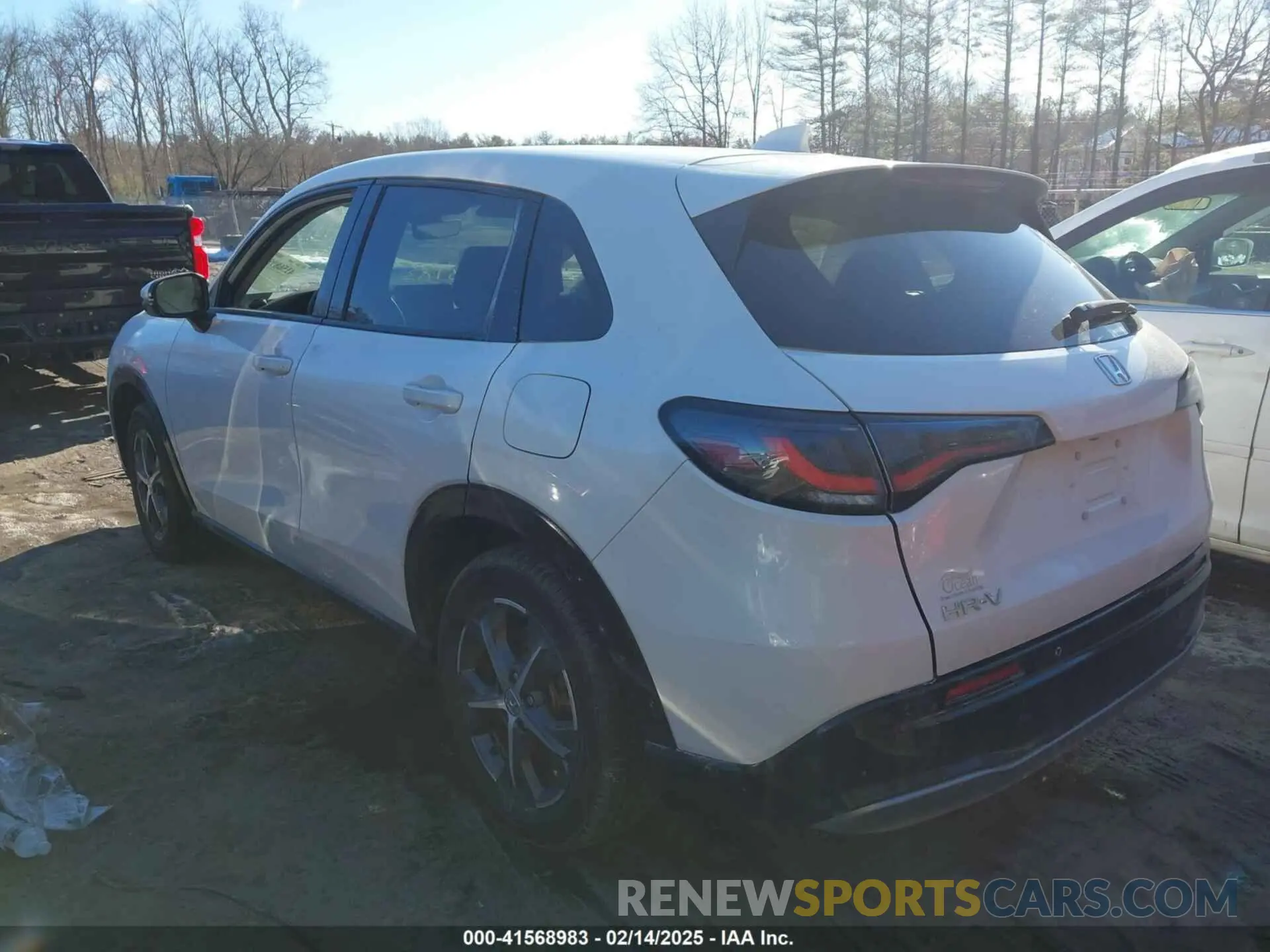 3 fotografías del automóvil dañado 3CZRZ2H76SM705518 HONDA HR-V 2025