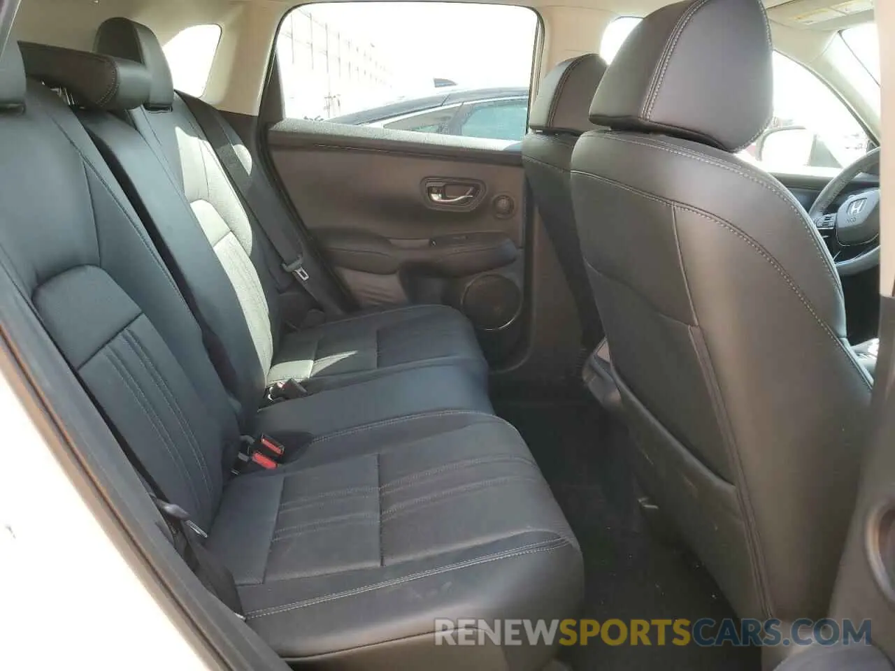 11 fotografías del automóvil dañado 3CZRZ2H76SM720259 HONDA HR-V 2025