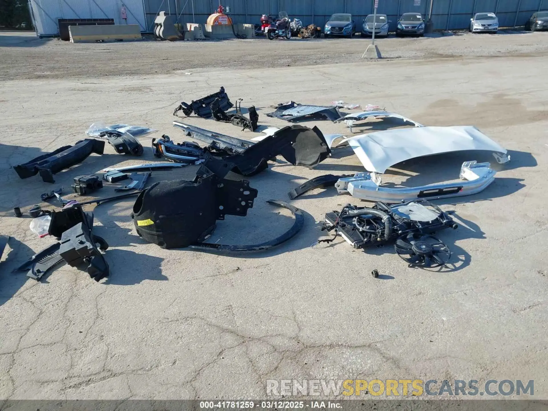 12 fotografías del automóvil dañado 3CZRZ2H77SM744487 HONDA HR-V 2025