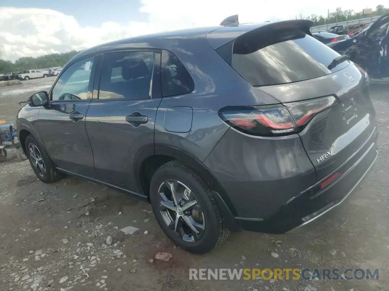 2 fotografías del automóvil dañado 3CZRZ2H7XSM722872 HONDA HR-V 2025