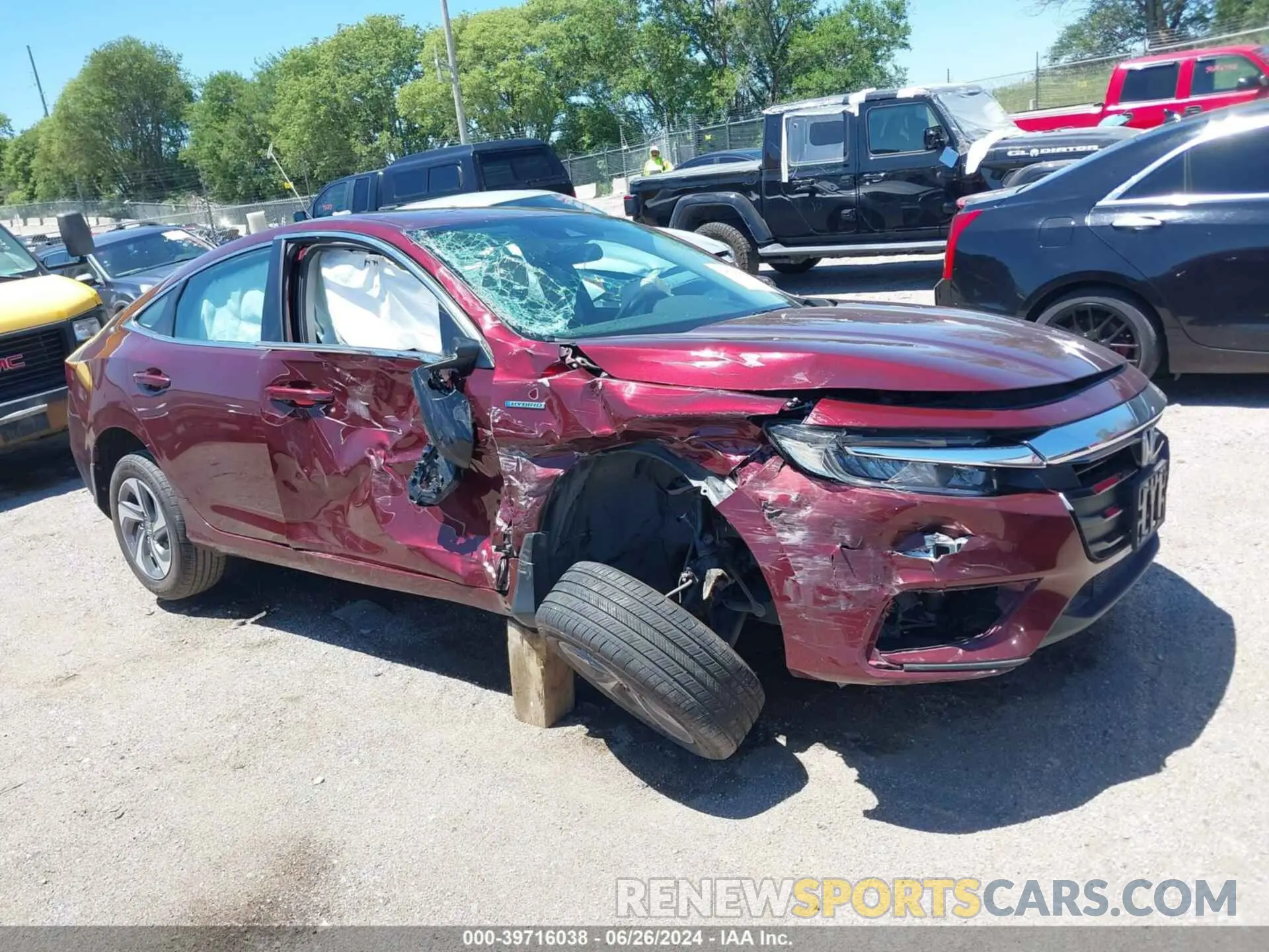1 fotografías del automóvil dañado 19XZE4F12KE017411 HONDA INSIGHT 2019