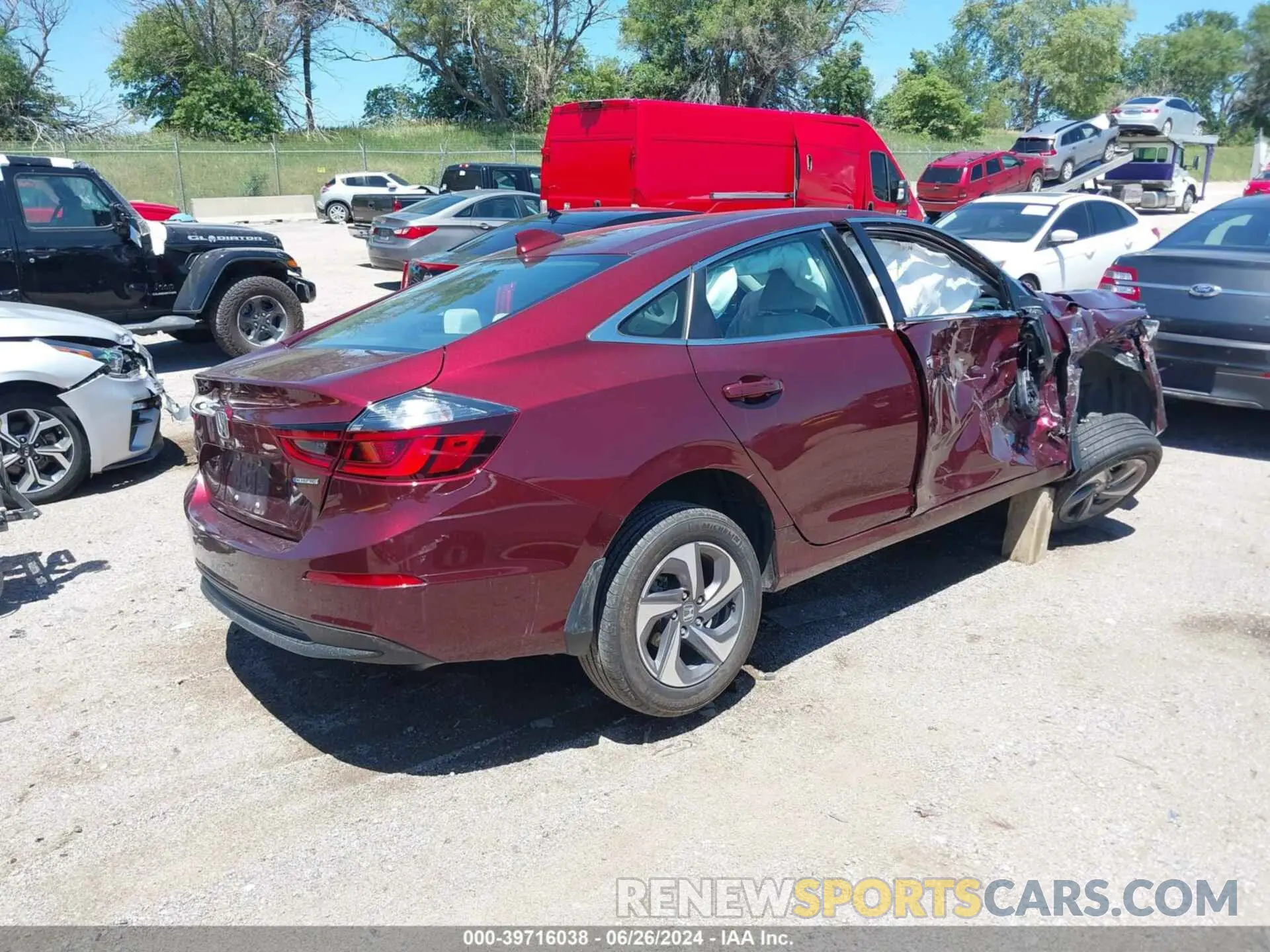 4 fotografías del automóvil dañado 19XZE4F12KE017411 HONDA INSIGHT 2019