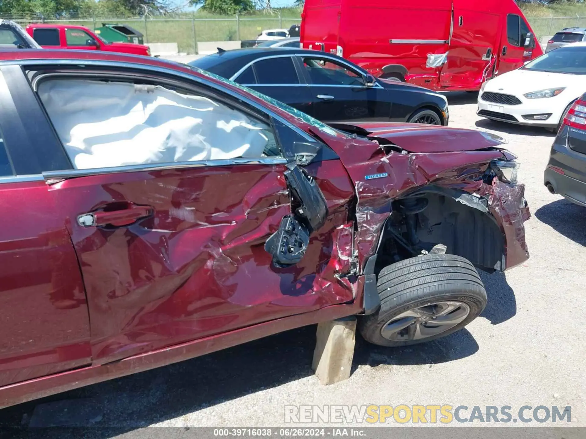 6 fotografías del automóvil dañado 19XZE4F12KE017411 HONDA INSIGHT 2019