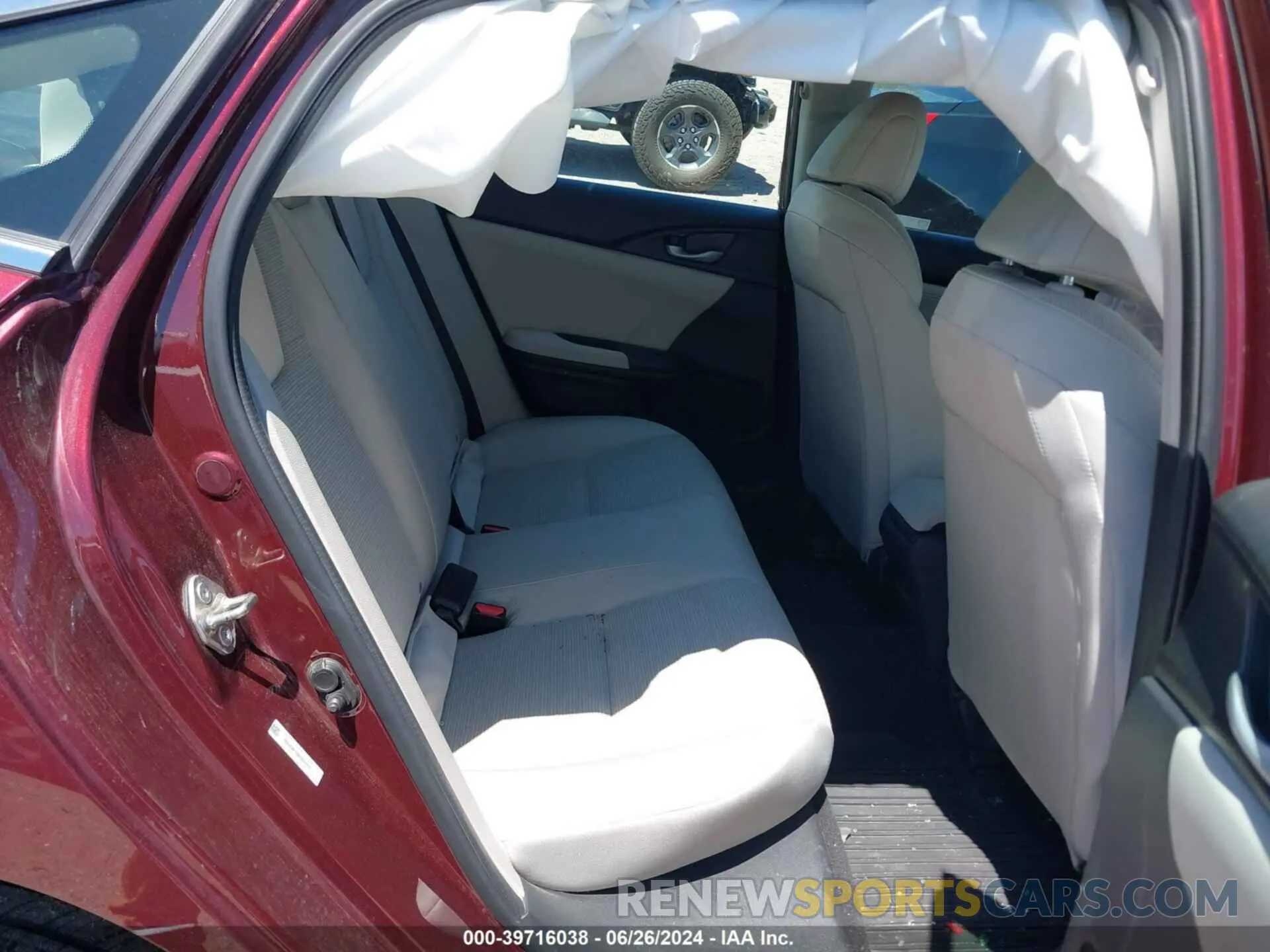 8 fotografías del automóvil dañado 19XZE4F12KE017411 HONDA INSIGHT 2019